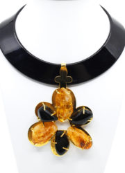 Collier, laiton doré, citrine, onyx, bakélite -  H 21 cm / Diamètre fleur 8 cm