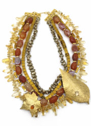 Collier multirangs en bronze doré, perles d'eau douce, citrine, agate, pierre de lune, grenat